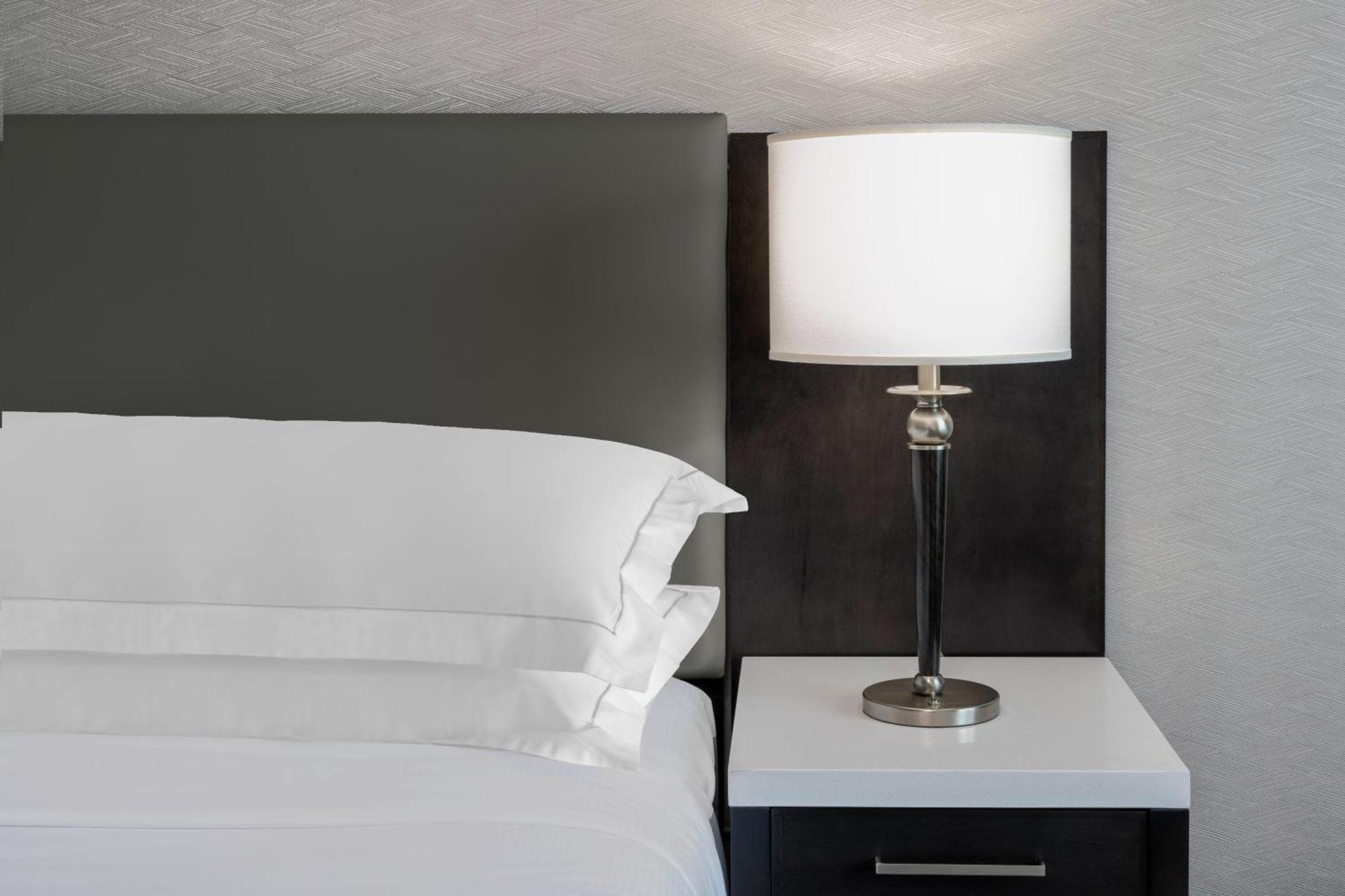 Hilton Vancouver Metrotown Μπέρναμπι Εξωτερικό φωτογραφία